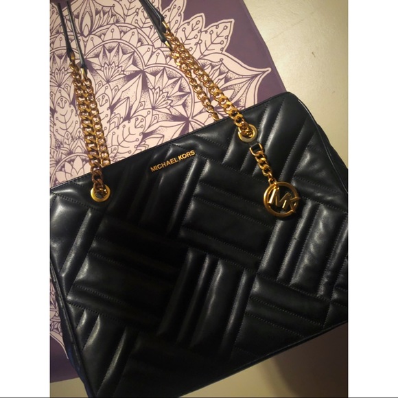 Michael Kors Handbags - MICHAEL KORS Large Black Leather Tote